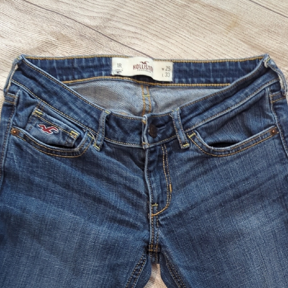 Hollister Women's High Rise Jeans - Blue